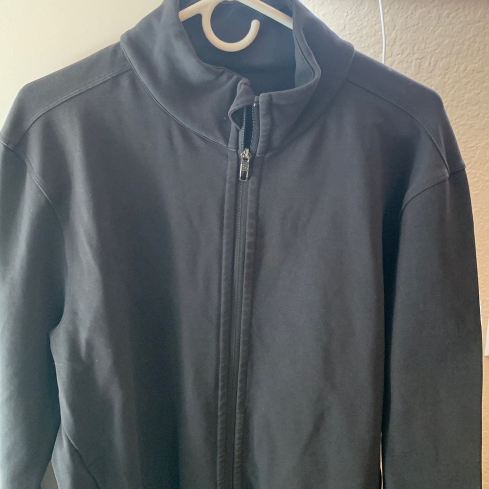Lululemon Athletica Sojourn Jacket (Black XL)